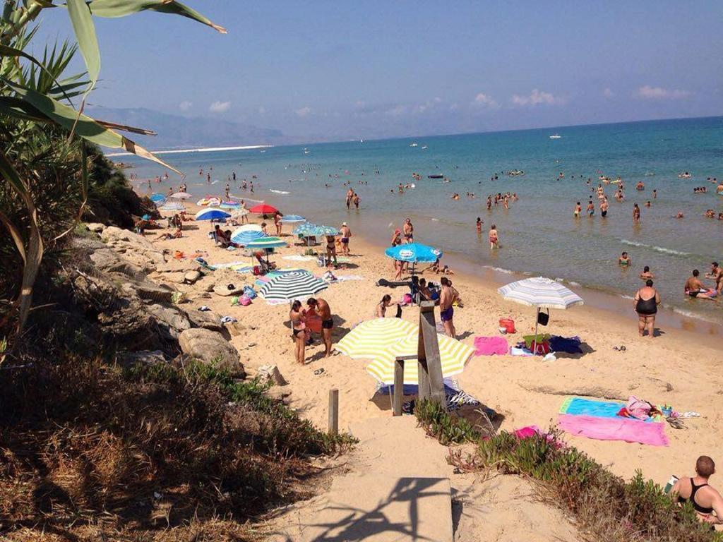 Case Vacanze Russo Βίλα Trappeto  Εξωτερικό φωτογραφία