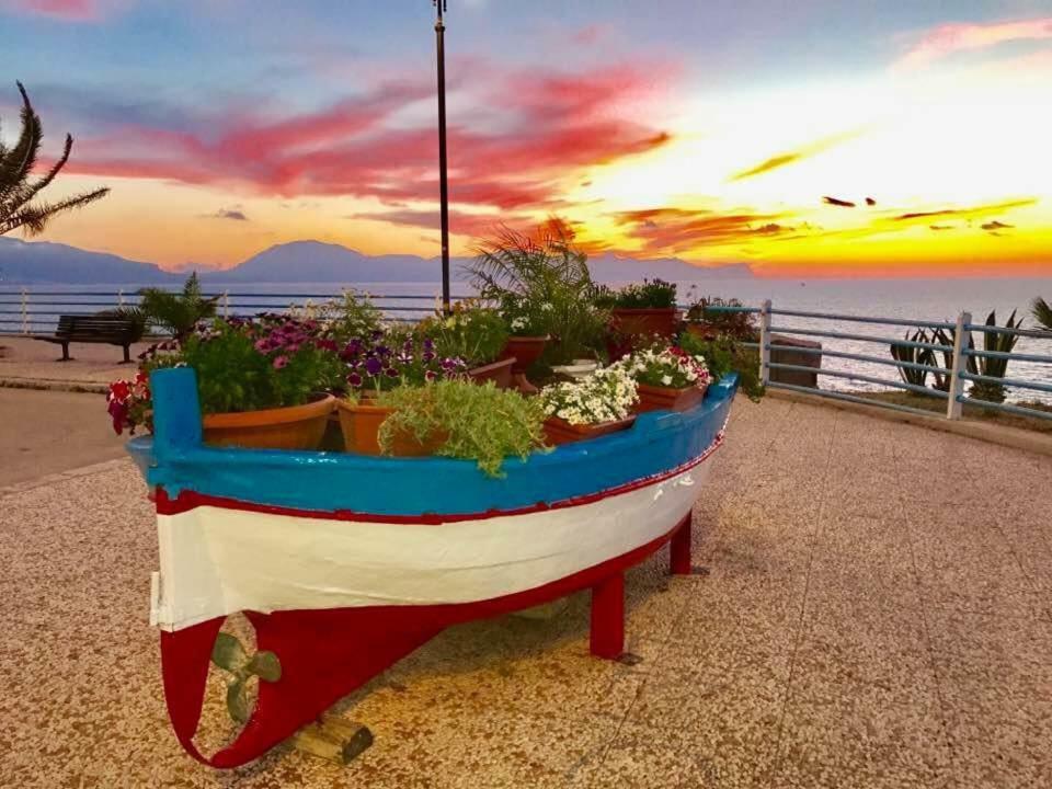 Case Vacanze Russo Βίλα Trappeto  Εξωτερικό φωτογραφία
